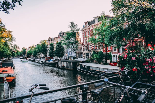 Paris à Amsterdam